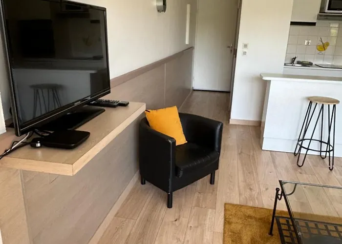 Omaha * Port-en-Bessin-Huppain